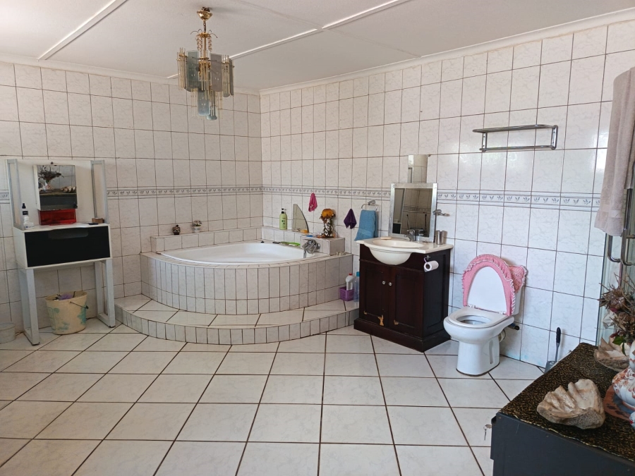 3 Bedroom Property for Sale in Kuruman Northern Cape